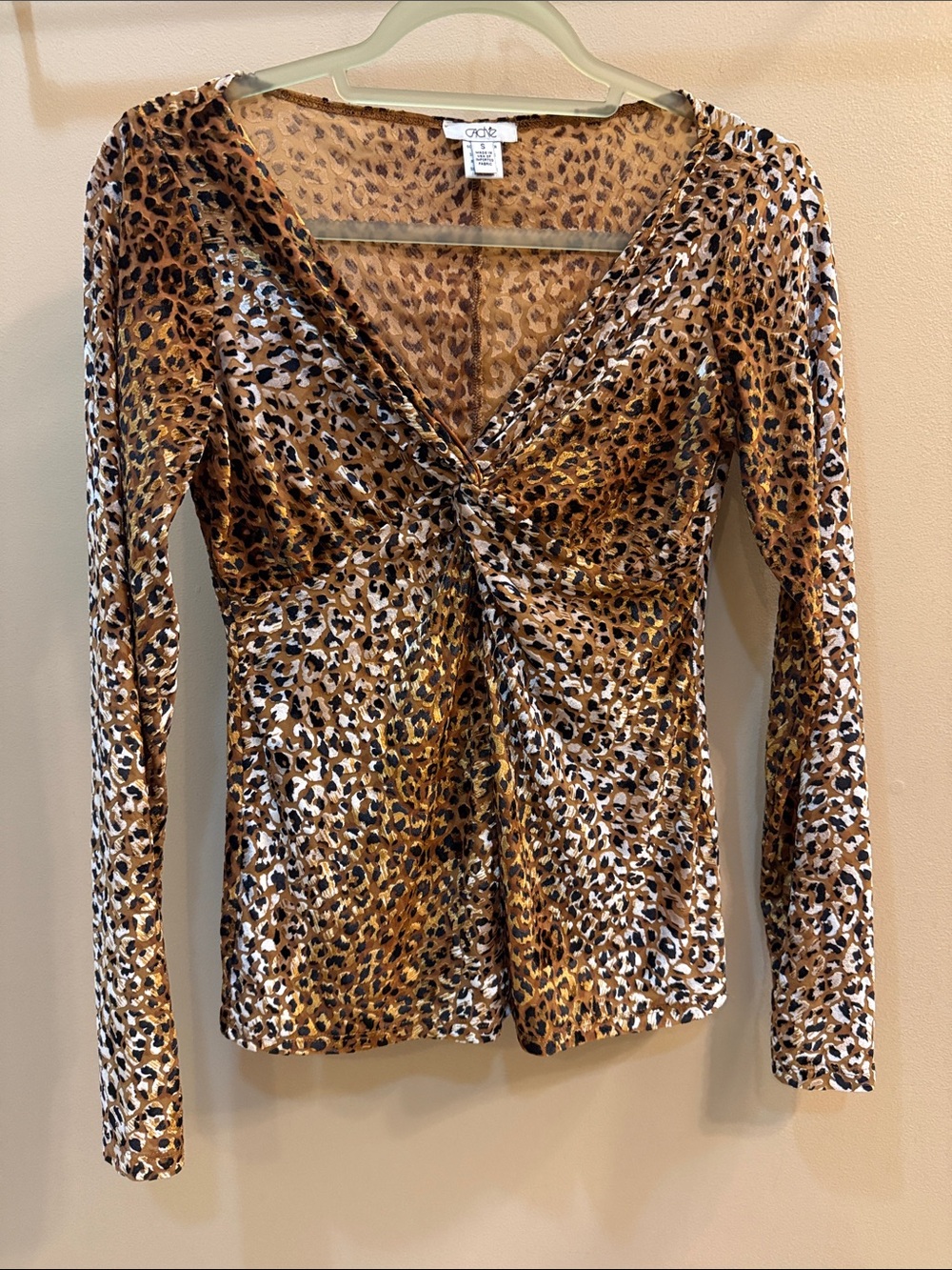 Vintage Cache Leopard-Print Velvet Twist-Front Long Sleeve Top - Brown & Black